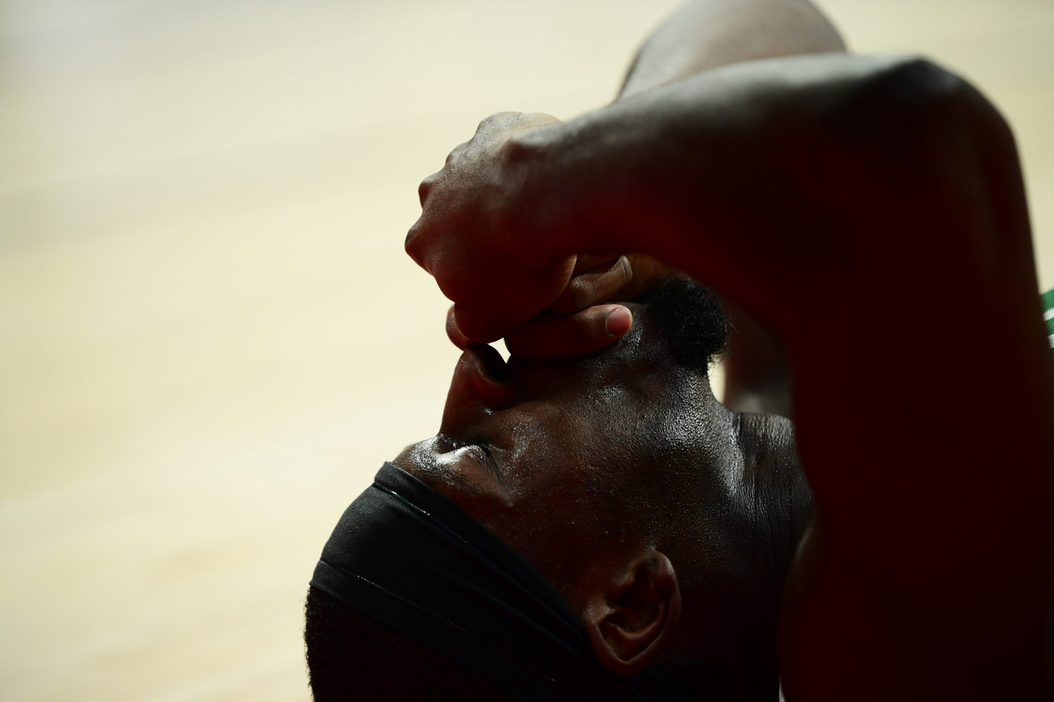 Όσκαρ ατυχίας σε άλλο επίπεδο: Ο Έβανς μπήκε στη 12άδα λόγω Νιλικίνα και τραυματίστηκε!