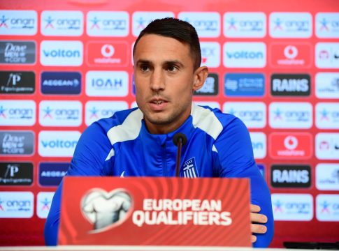 Βλαχοδήμος: «Να κερδίσουμε για την Ελλάδα τα επόμενα δύο ματς – Στόχος το Euro 2028»