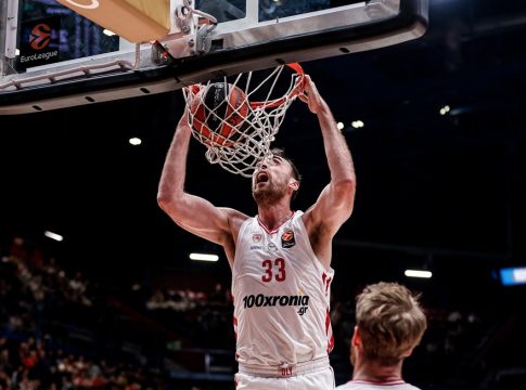 Ολυμπιακός: Έγραψε ιστορία ο Νίκολα Μιλουτίνοφ!