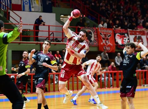 Ολυμπιακός – Κασάνο 25-20: Θρύλος για πρόκριση!