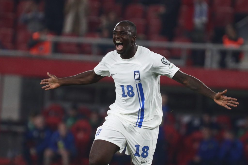 Η συγκινητική ανάρτηση του Τεττέη για το ντεμπούτο του με την Εθνική: «Μαμά, τα καταφέραμε» (pic)