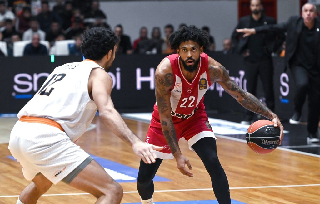 Προμηθέας Πατρών – Ολυμπιακός 64-88: «Ξέσπασαν» στους Πατρινούς οι «ερυθρόλευκοι»