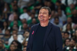 Αταμάν: «Στο πρώτο ημίχρονο περπατούσαμε – Η προσφορά του Φαρίντ είναι μεγάλη»