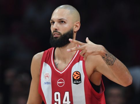 ΕΡΥΘΡΟΣ ΑΣΤΕΡΑΣ – ΟΛΥΜΠΙΑΚΟΣ Live Streaming