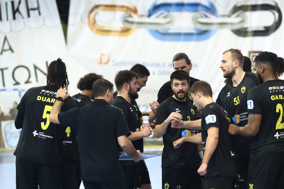 ΑΕΚ – Βριλήσσια 30-28: Επέστρεψε στις νίκες με τα χίλια ζόρια η Ένωση