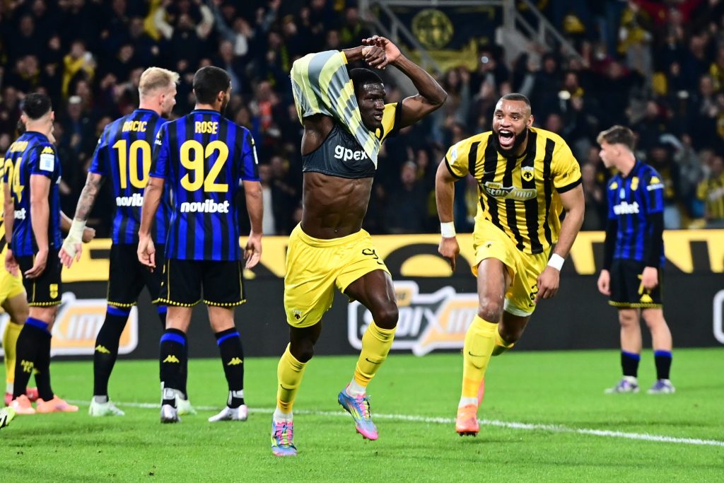 Η παρακάμερα της ΑΕΚ με την αποθέωση του Χιμένεθ και τη λύτρωση στο γκολ του Ζίνι (vids)