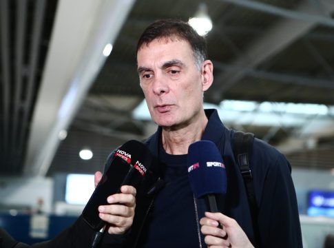 Μπαρτζώκας: «Δύσκολο να παραμένεις για καιρό στον πάγκο μιας ομάδας, σημαίνει ότι οι αδερφοί Αγγελόπουλοι μας έχουν εμπιστοσύνη»