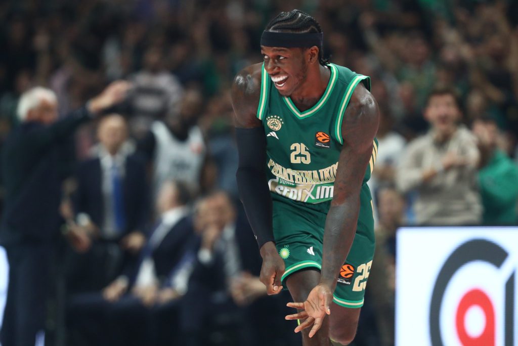 Ναν: «Είμαι ο ηγέτης στα αποδυτήρια – Στόχος να ανέβει η φανέλα μου στην οροφή του ΟΑΚΑ»