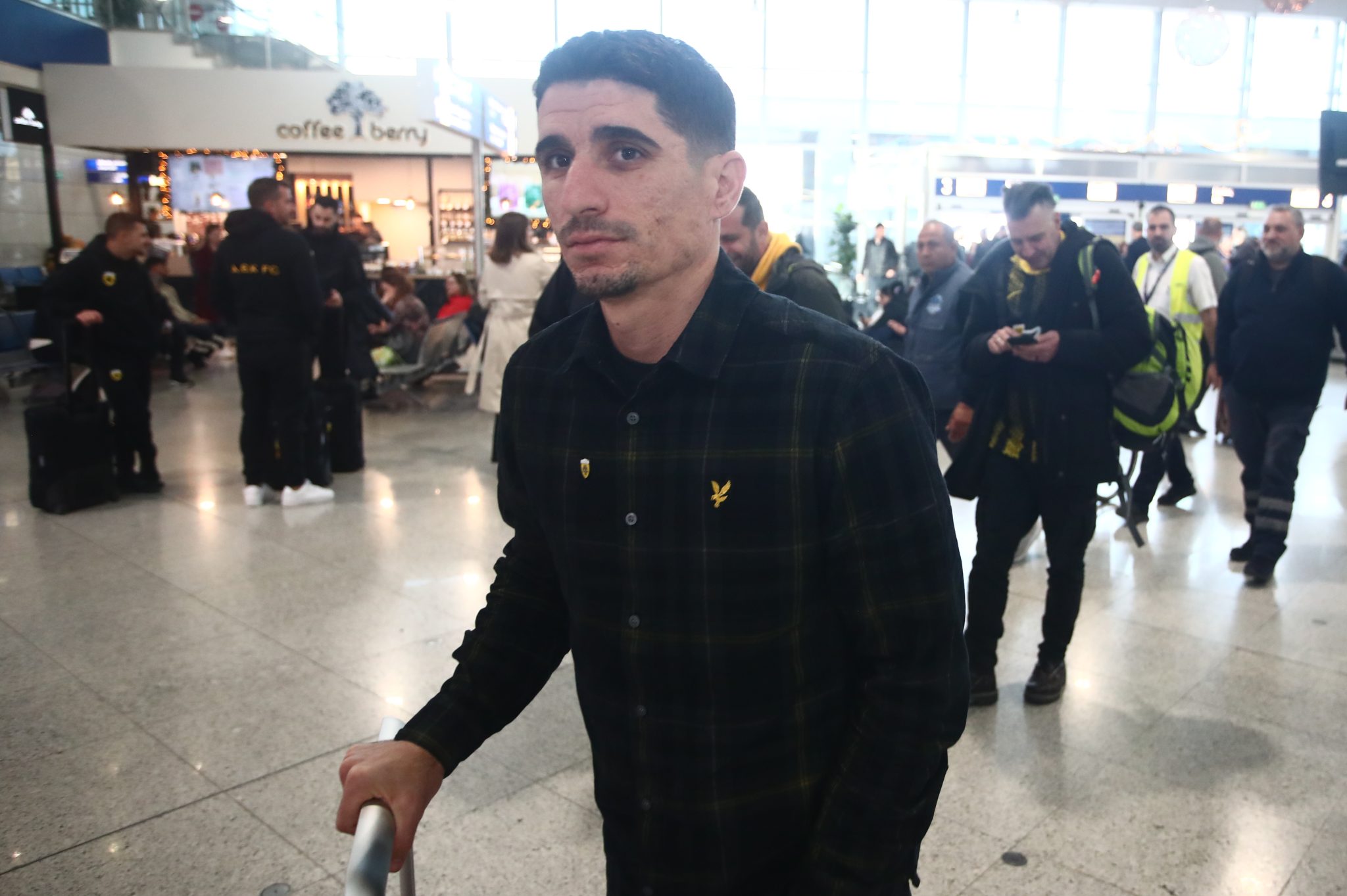 «Πέταξε» για Φλωρεντία η αποστολή της ΑΕΚ (pics)