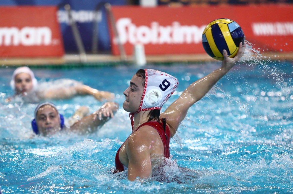 LIVE: Ολυμπιακός – Ντουναϊσβάρος