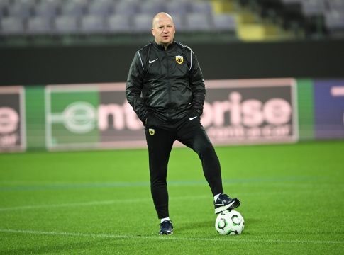 Με Περέιρα και Γκατσίνοβιτς η εντεκάδα της ΑΕΚ κόντρα στη Φιορεντίνα (pic)