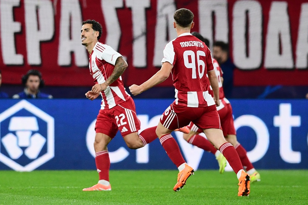 Γκολάρα του Τσικίνιο και 1-0 ο Ολυμπιακός (vid)