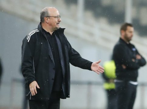 Μπενίτεθ: «Αυτές οι νίκες δείχνουν χαρακτήρα»