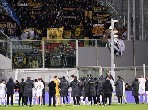 Η παρακάμερα της ΑΕΚ κόντρα στη Φιορεντίνα: Οι έξαλλοι πανηγυρισμοί και η αποθέωση παικτών και Νίκολιτς (vid)