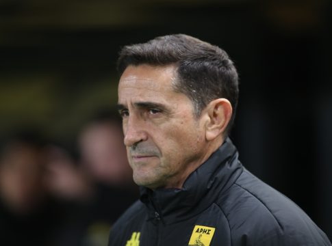 Χιμένεθ: «Πρέπει να είμαστε πιο έξυπνοι και… αλήτες – Λαϊκισμός η κριτική που γίνεται για τη βράβευσή μου από την ΑΕΚ»