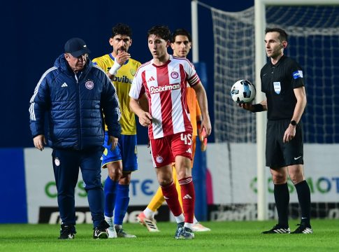 Ανησυχία για Ρέτσο: Αποχώρησε τραυματίας