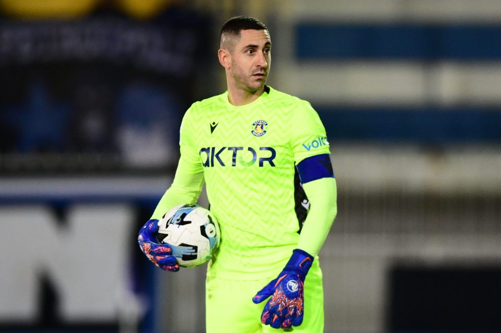 Δεν τον νίκησε ούτε ο Οζέγκοβιτς: Ο Παπαδόπουλος απέκρουσε για δεύτερη σερί αγωνιστική πέναλτι