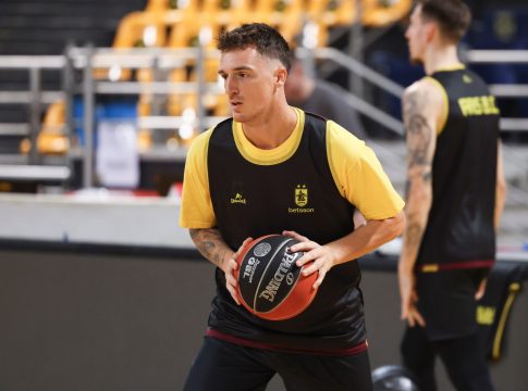 Άρης Betsson: Πρώτη προπόνηση για τον Άντζουσιτς (pics)