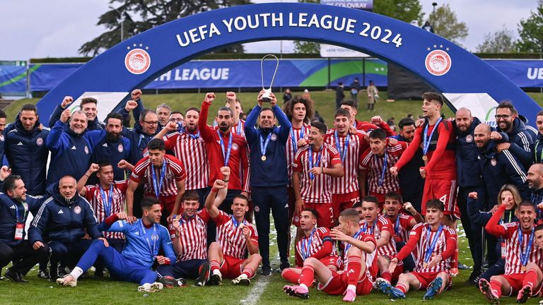 Συγκλονίζει ο Συλαϊδόπουλος: Η άγνωστη μάχη με τον καρκίνο και η διαδρομή μέχρι την κατάκτηση του Youth League