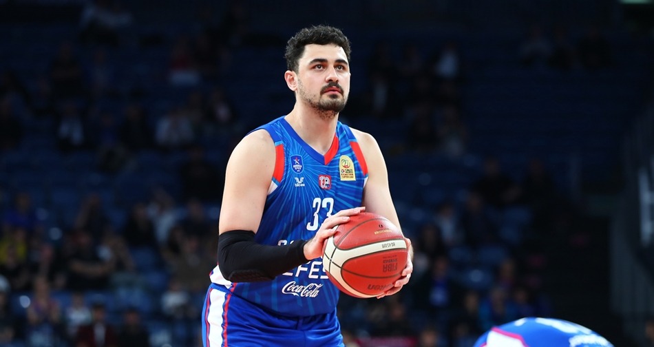 Νέο πρόβλημα στην Εφές: Νοκ άουτ και ο Γιλμάζ