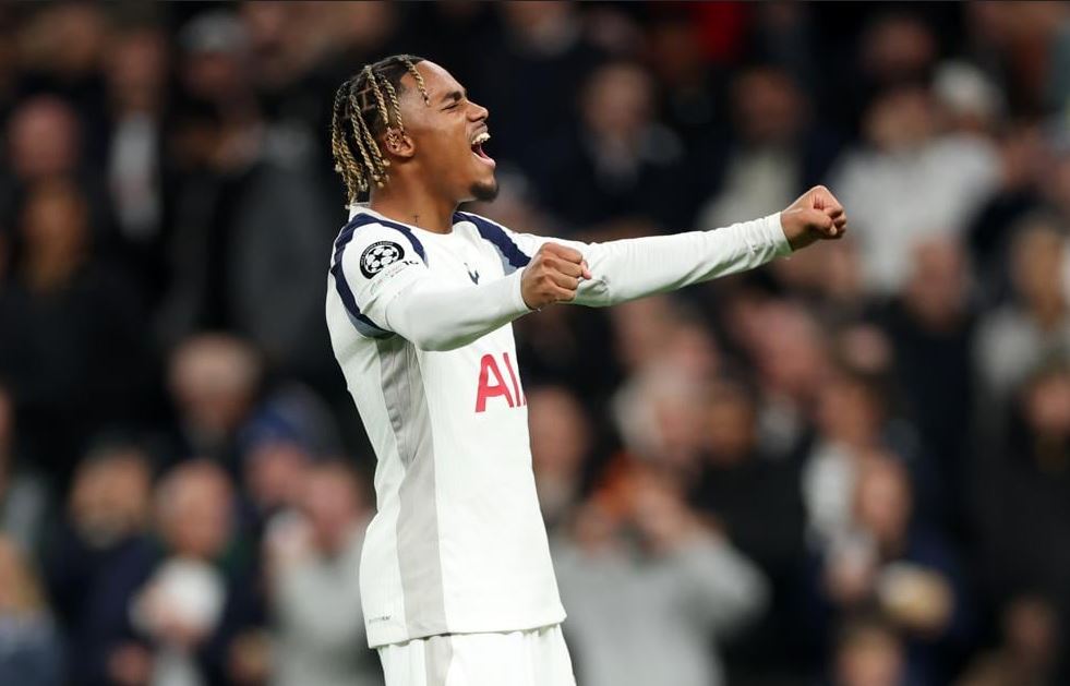 Τότεναμ – Κοπεγχάγη 4-0: Οι «πετεινοί» διέλυσαν την ομάδα του Χατζηδιάκου