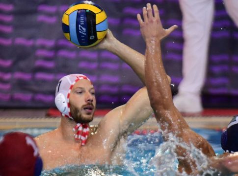 Ολυμπιακός – ΟΦΘ 30-4: Άνετη νίκη και πρόκριση στα προημιτελικά του Κυπέλλου Ελλάδας