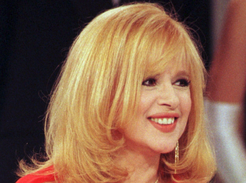 «Η Αλίκη Βουγιουκλάκη δεν είχε πρόβλημα να πειραματίζεται με τη σεξουαλικότητά της» δηλώνει ο δημιουργός του φιλμ που «αναστάτωσε» το Φεστιβάλ Θεσσαλονίκης