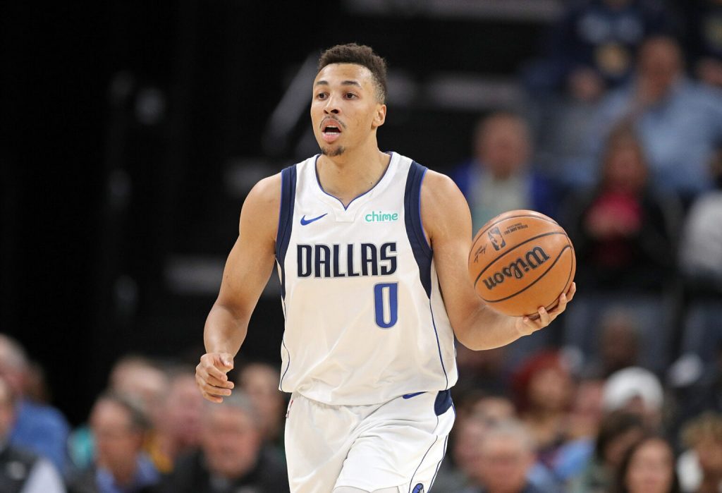 Άτυχος ο Ντάντε Έξουμ: Περνάει και πάλι την πόρτα του χειρουργείου και χάνει όλη τη σεζόν