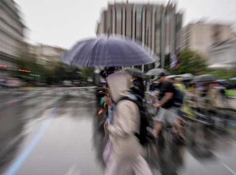 Νέο έκτακτο δελτίο καιρού – Ισχυρές βροχές το επόμενο τριήμερο