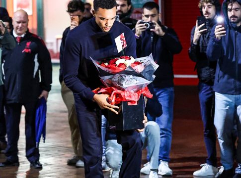 Η Ρεάλ Μαδρίτης απέδωσε φόρο τιμής στον Ντιόγκο Ζότα (pics, vid)