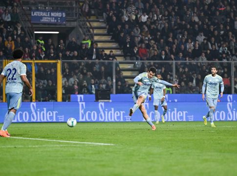 Κρεμονέζε – Γιουβέντους 1-2: Ντεμπούτο με το… δεξί για τον Σπαλέτι στον πάγκο της «Γηραιάς Κυρίας»