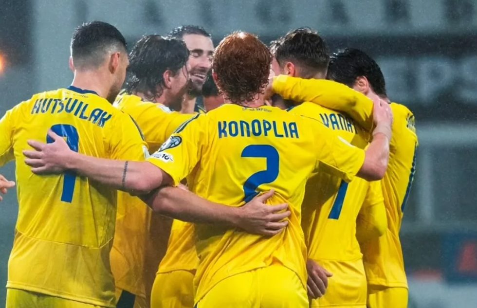 «Καθάρισε» την Ισλανδία και πάει μπαράζ η Ουκρανία του Γιάρεμτσουκ (2-0) – Ιστορικό απόλυτο για την Αγγλία (0-2)