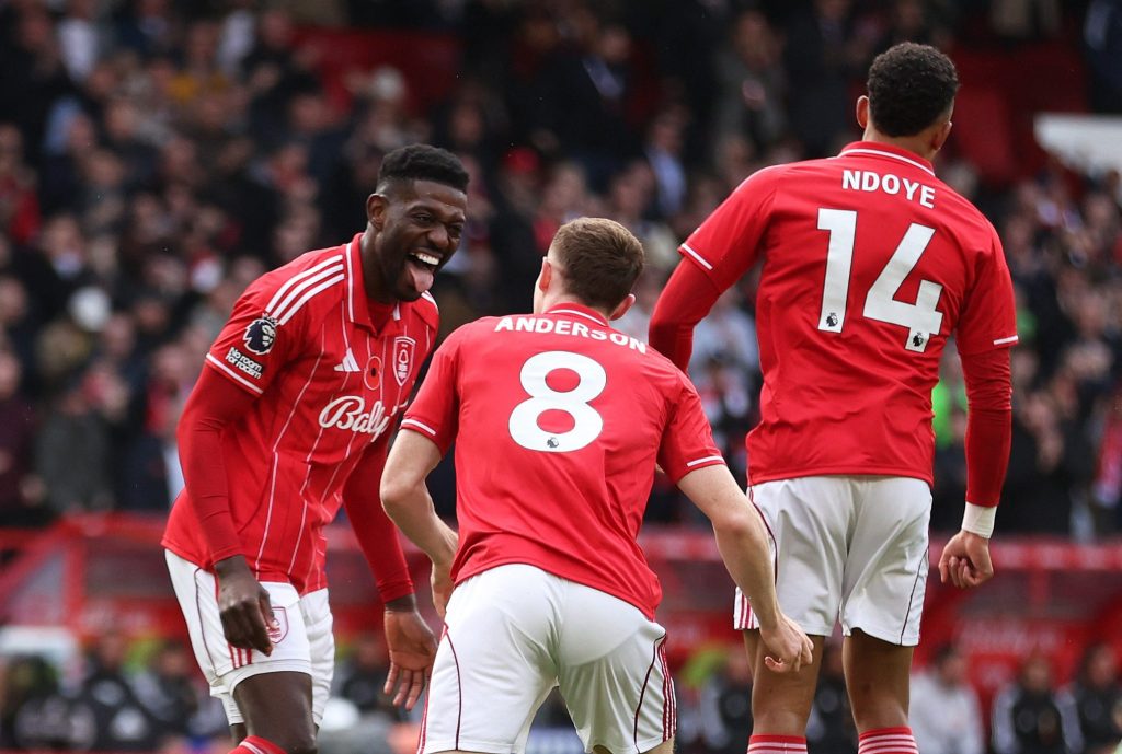 Μεγάλη νίκη με ανατροπή για τη Νότιγχαμ (3-1), τρίποντο για την Άστον Βίλα (4-0)