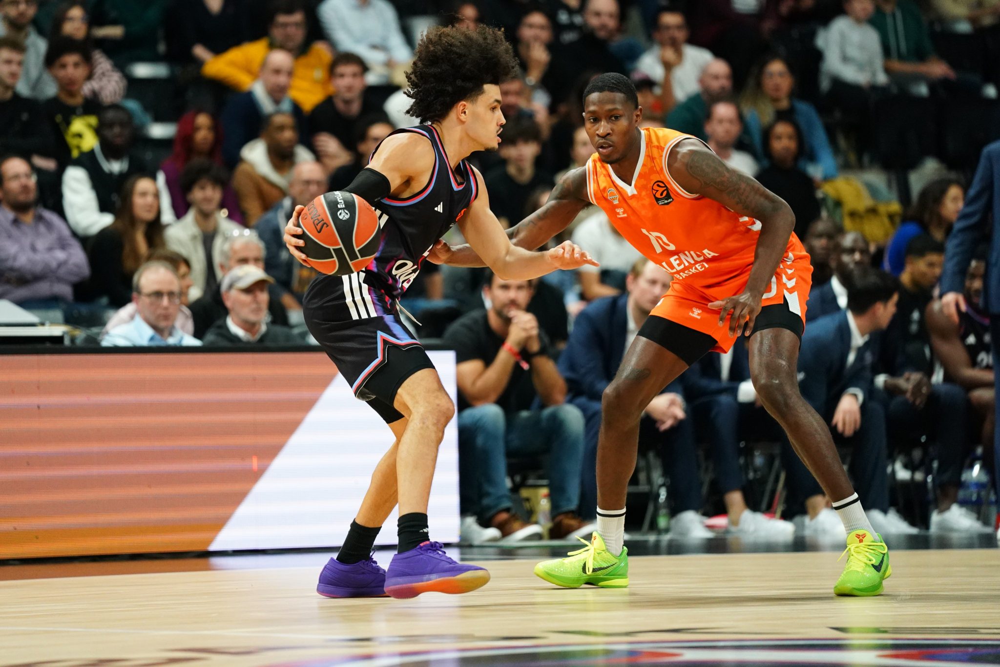 Επική ανατροπή για την Παρί απέναντι στη Βαλένθια (90-86) – Νίκησε την Μπασκόνια στο Βελιγράδι η Μακάμπι