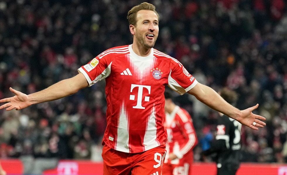 Τιμώρησε σκληρά τη Φράιμπουργκ η Μπάγερν (6-2) – Ματσάρα χωρίς νικητή στη Βεστφαλία (3-3)