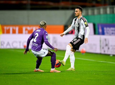 Φιορεντίνα – Γιουβέντους 1-1: «Όρθιοι» στο ντέρμπι οι «βιόλα» πριν την ΑΕΚ