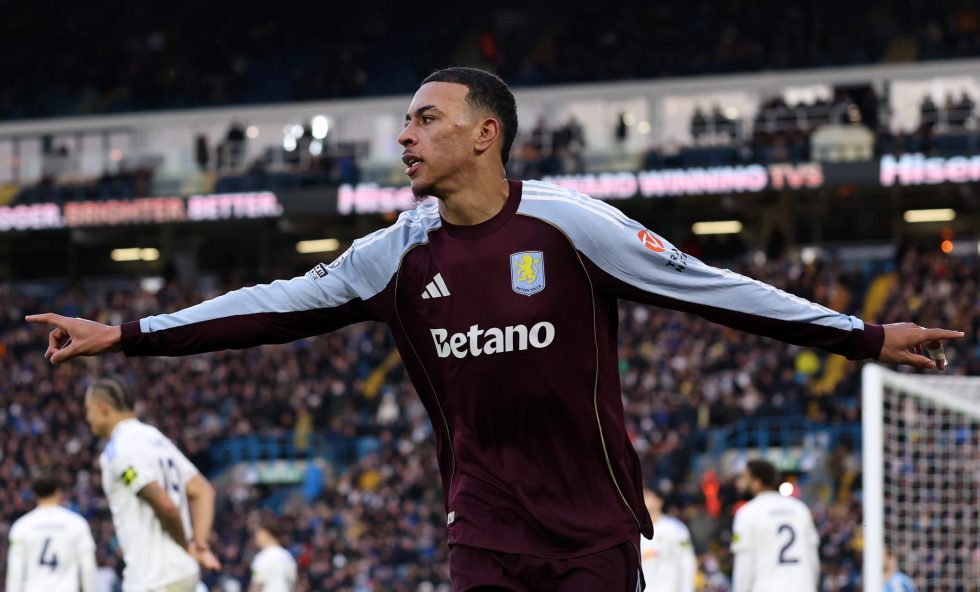 Λιντς – Άστον Βίλα 1-2: Διπλό τετράδας με Ρότζερς για τους «χωριάτες»