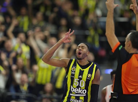 Φενέρμπαχτσε – Βίρτους Μπολόνια 66-64: Δυσκολεύτηκαν, αλλά διεύρυναν το σερί τους οι Τούρκοι