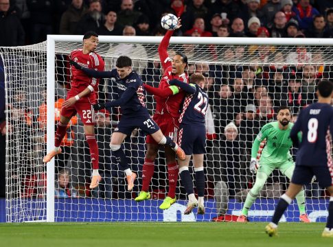 LIVE: Λίβερπουλ – Αϊντχόφεν