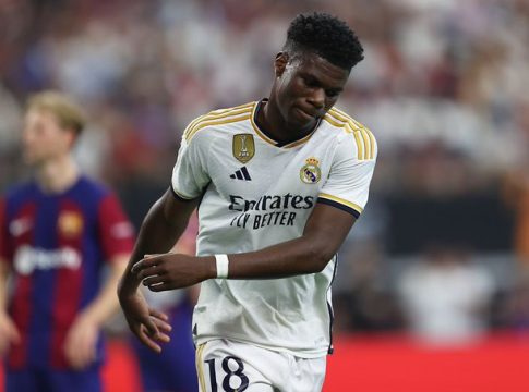 Πρόβλημα με Τσουαμενί στη Ρεάλ, χάνει τον Ολυμπιακό