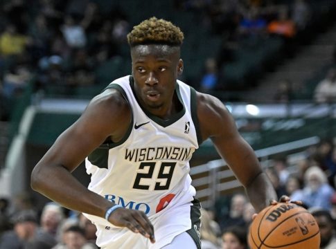 Ήττα για τη θυγατρική των Μπακς – Εξαιρετική εμφάνιση από τον Άλεξ Αντετοκούνμπο (vid)