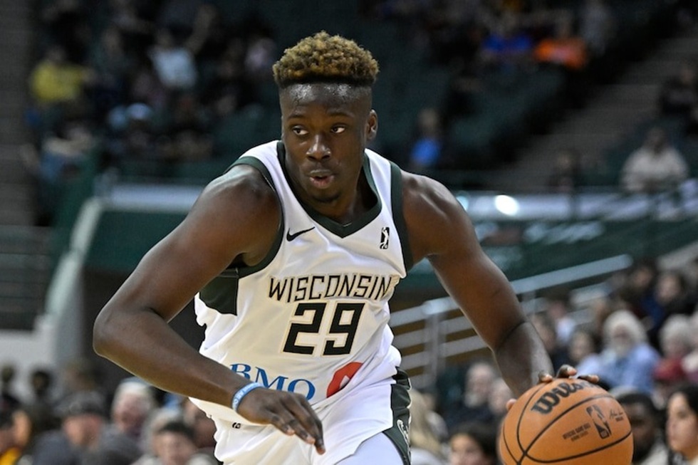 Ήττα για τη θυγατρική των Μπακς – Εξαιρετική εμφάνιση από τον Άλεξ Αντετοκούνμπο (vid)