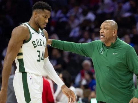 Ρίβερς για τον τραυματισμό του Αντετοκούνμπο: «Δεν δείχνουν καλά τα πράγματα»