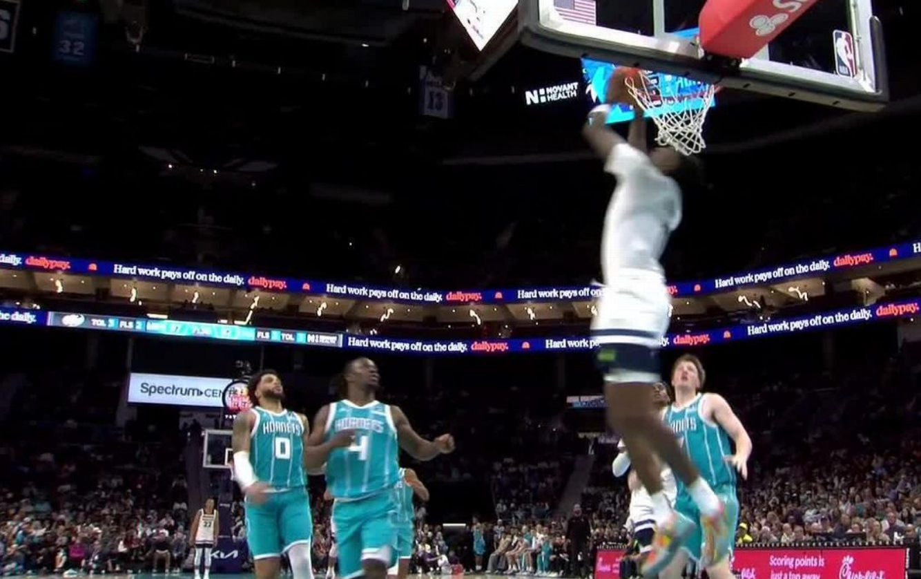 ΝΒΑ: Με Αντετοκούνμπο και τρομερό θέαμα το Top-10 (vid)