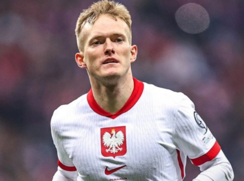 Με Ντραγκόφσκι, Σφιντέρσκι, Κεντζίορα η αποστολή της Πολωνίας