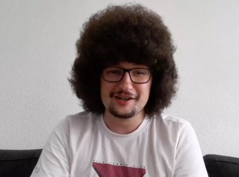 Το βατό πρόγραμμα της Μάντσεστερ Γιουνάιτεντ και το… κούρεμα (pic)