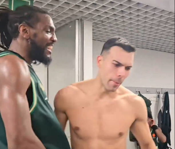 «Τρέλα» Φαρίντ και Σλούκα στα αποδυτήρια του Παναθηναϊκού (vid)