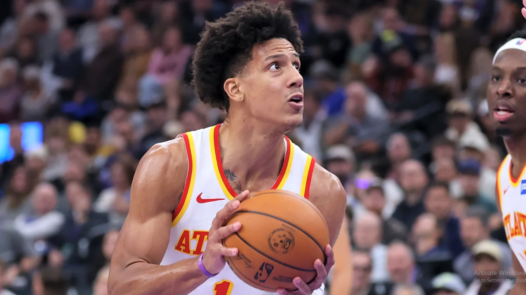 ΝΒΑ: Ιστορική βραδιά για τον Τζόνσον στη νίκη των Χοκς κόντρα στους Τζαζ (122-132) – Οι Σανς «διέλυσαν» τους Πέισερς (133-98) (vids)