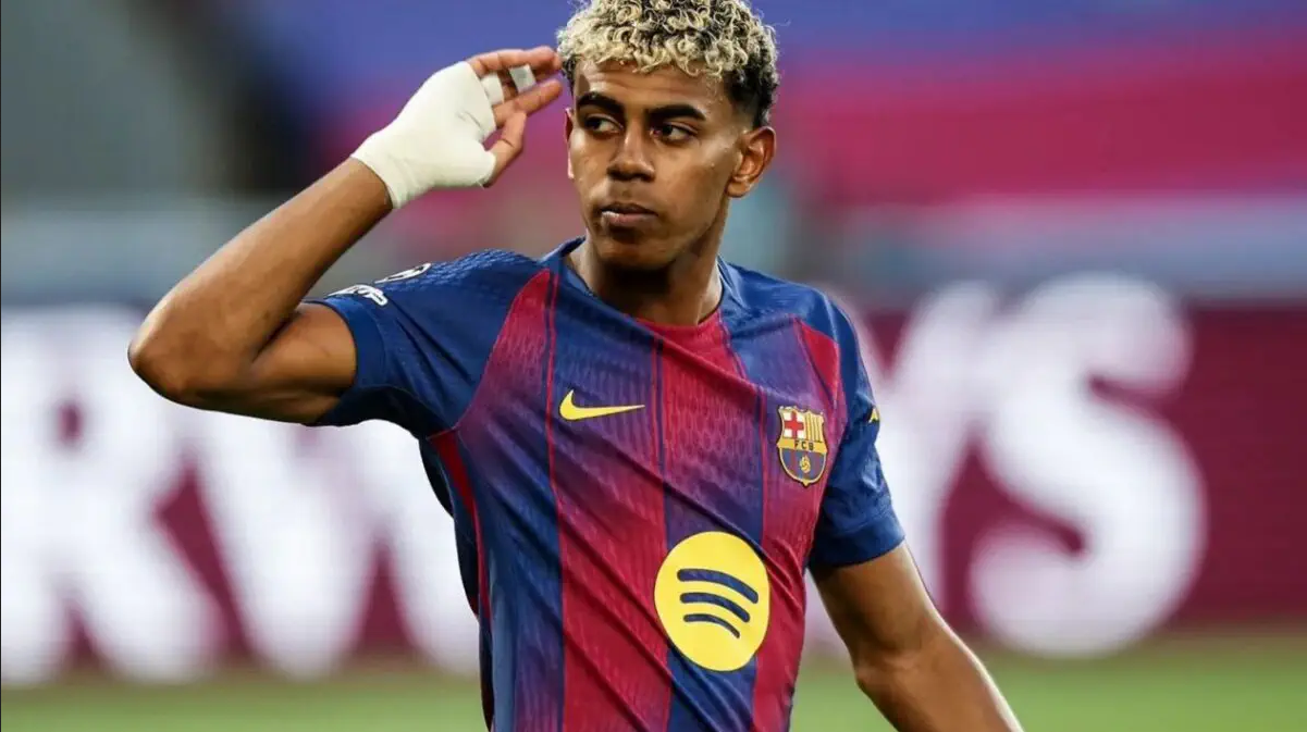 Νέο μυστικό πάρτι του Γιαμάλ, χωρίς κινητά και αποκλειστικά για γυναίκες