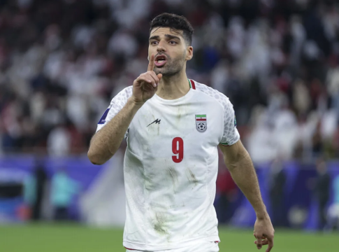 Ξέσπασμα του Ταρέμι κατά της Ομοσπονδίας του Ιράν (vid)